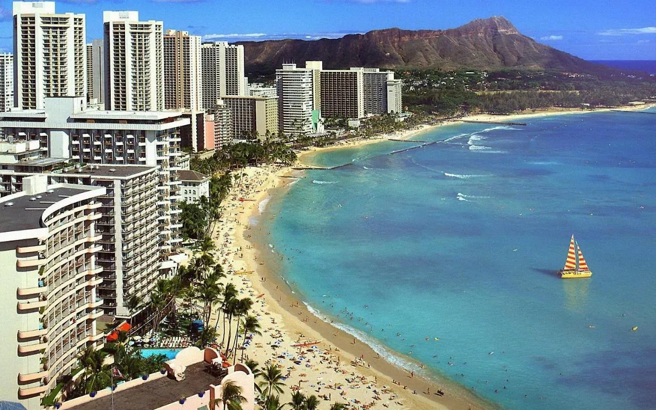 Fabulous Diamond Head & Ocean View Condo With Free Parking Honolulu 0*,  United States